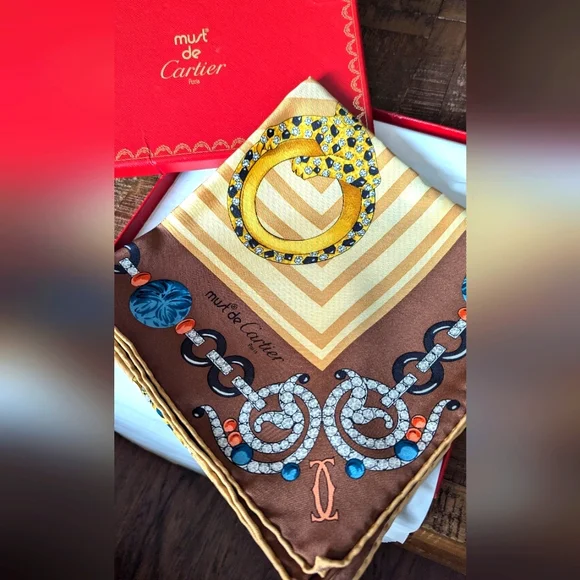 Must de Cartier Le Foulard Scarf - Picture 3 of 16
